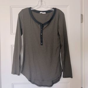 Super Soft Striped Lush Henley size medium